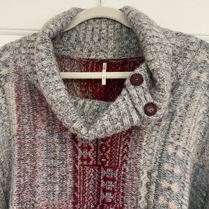 FP women’s winter poncho size M